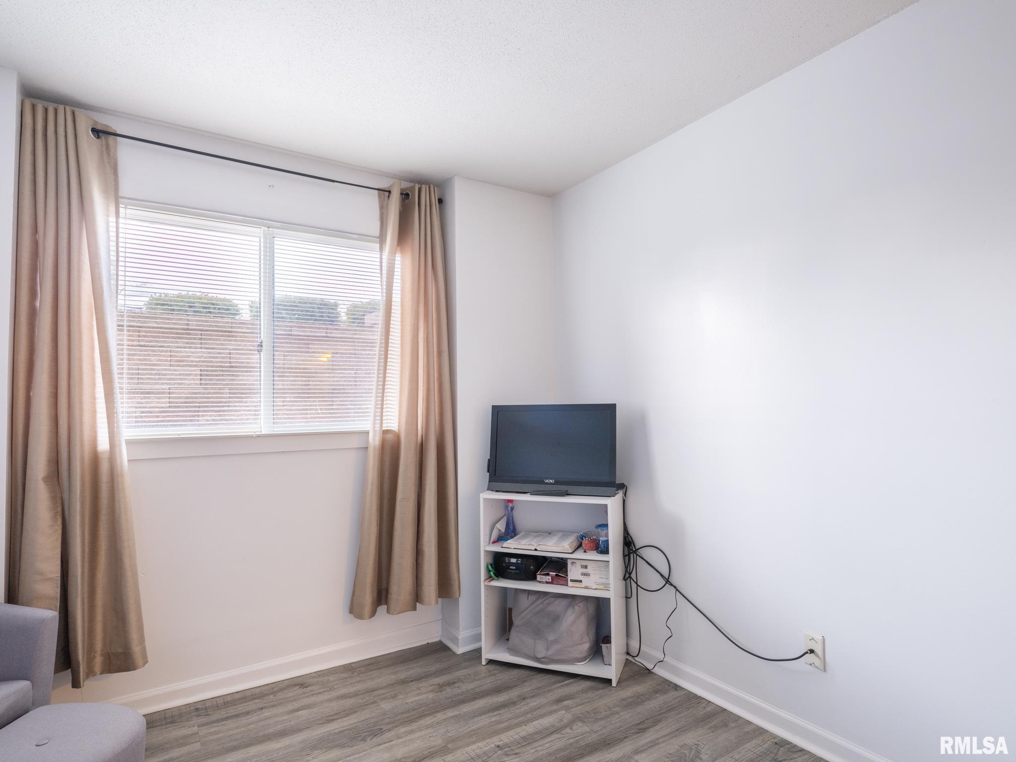 6300 North Allen Road, Unit 13 Peoria, IL 61614 - Photo 39 of 53 Gallery Image 39