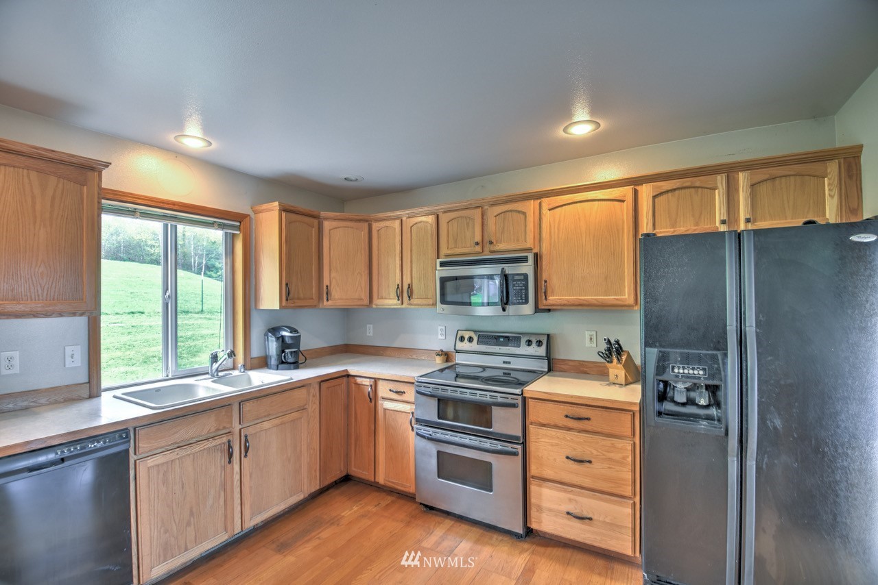 20720 Hobson Road Southwest Centralia, WA 98531 - Photo 12 of 31 Gallery Image 12