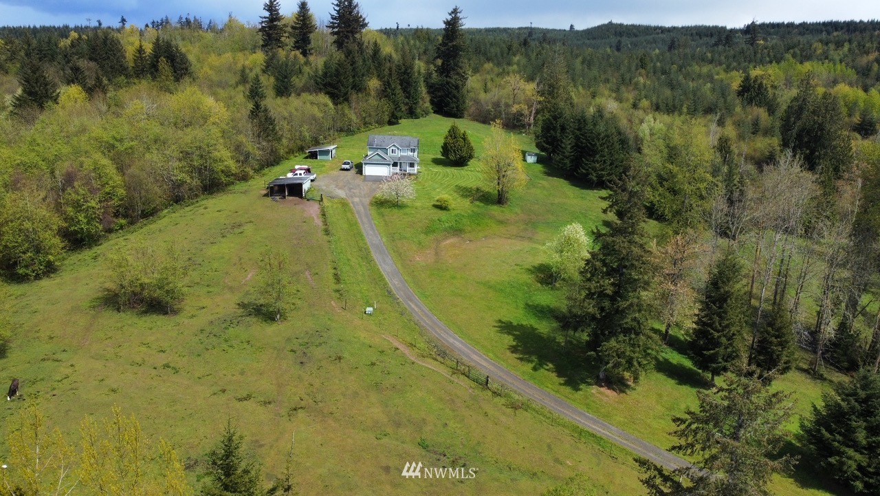 20720 Hobson Road Southwest Centralia, WA 98531 - Photo 3 of 31 Gallery Image 3