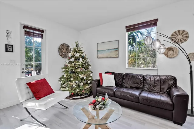 $450,000 | 14749 Southwest 9th Street, Unit 3110, Pembroke Pines, FL 33027