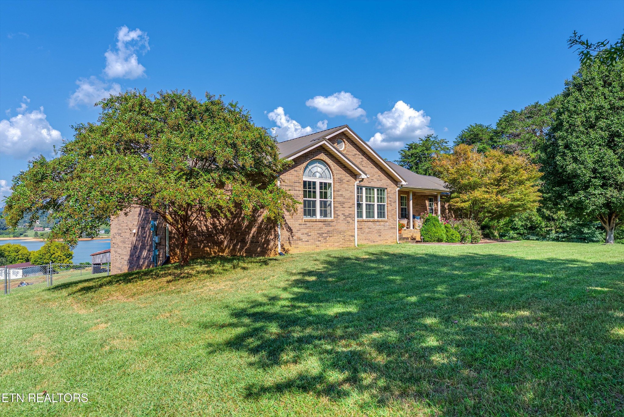 1789 Tater Hill Road Bean Station, TN 37708 - Photo 3 of 56 Gallery Image 3