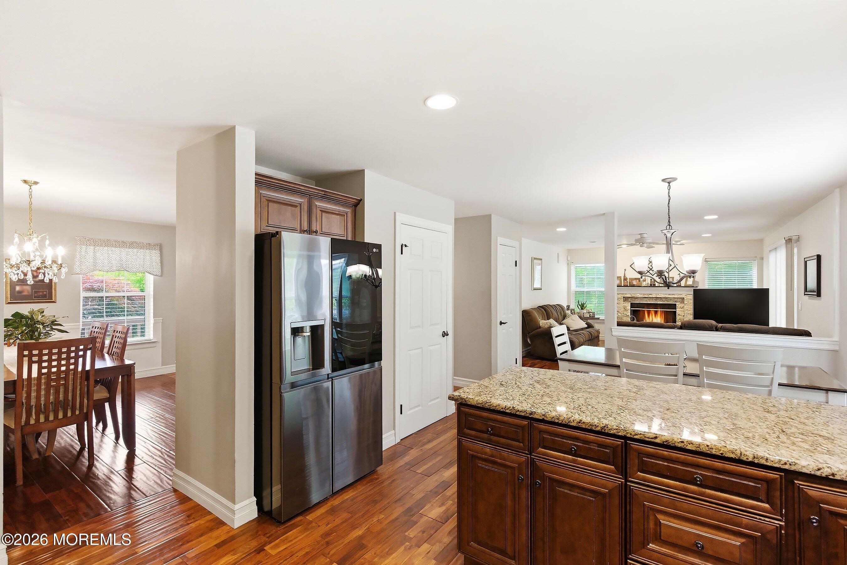 3 Arrowhead Circle Jackson, NJ 08527 - Photo 5 of 25 05-Kitchen 1b with Fire