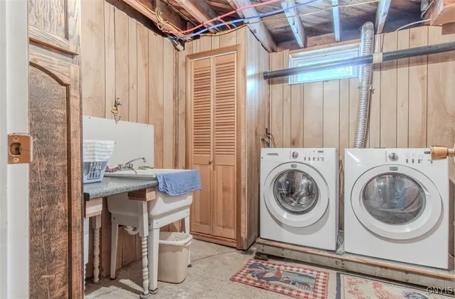 $219,900 | 22507 Highway 37, Pamelia, NY 13601