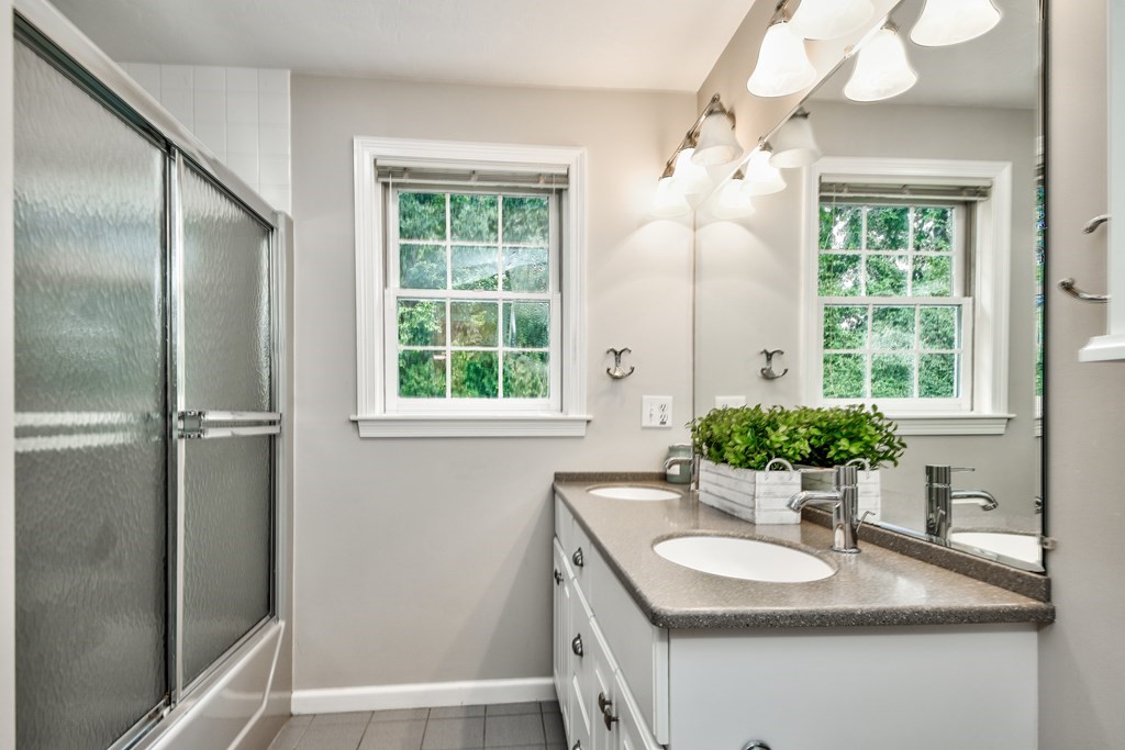 6 Kimball Road Hopkinton, MA 01748 - Photo 27 of 36 Gallery Image 27