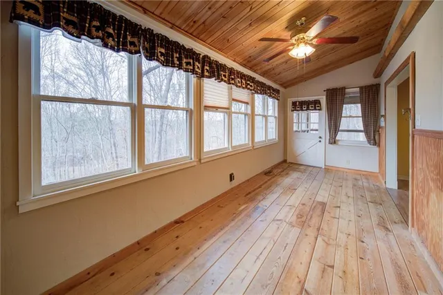 $284,990 | 230 Skyview Drive, Clarkesville, GA 30523