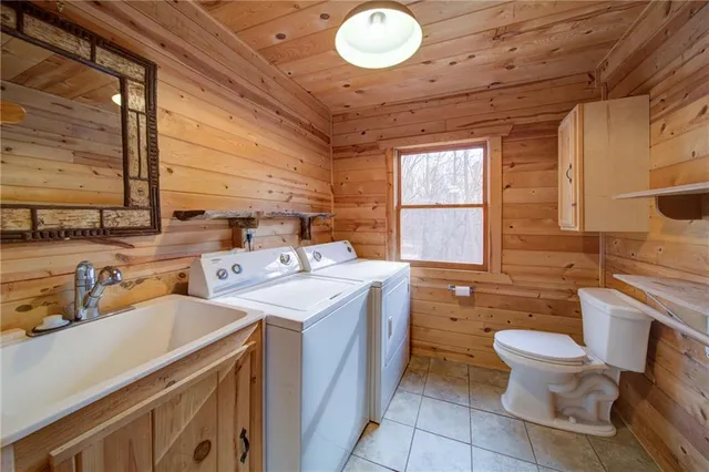 $284,990 | 230 Skyview Drive, Clarkesville, GA 30523