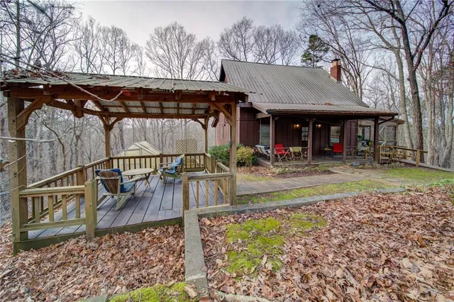 $284,990 | 230 Skyview Drive, Clarkesville, GA 30523