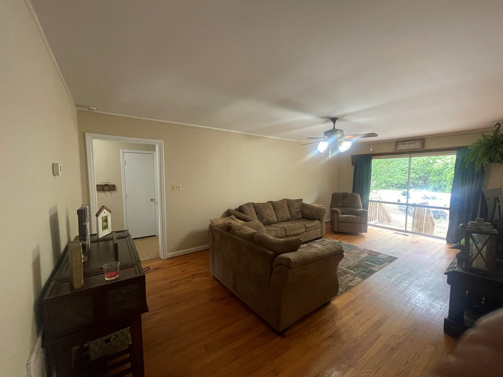4550 Pinewood Road Sumter, SC 29154 - Photo 19 of 45 Gallery Image 19