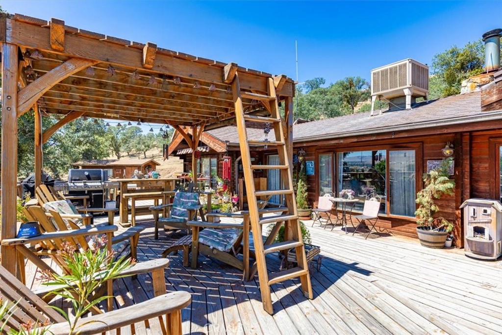 24087 Clover Spring Road Tehachapi, CA 93561 - Photo 60 of 73