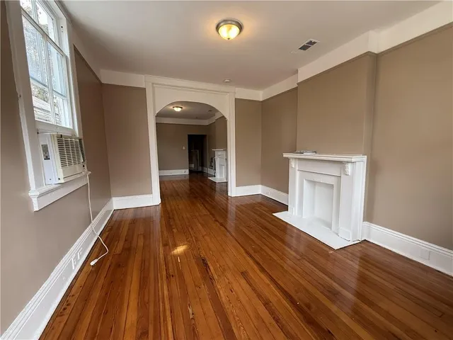 $1,450 | 3029 Banks Street, New Orleans, LA 70119