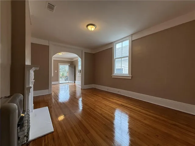 $1,450 | 3029 Banks Street, New Orleans, LA 70119