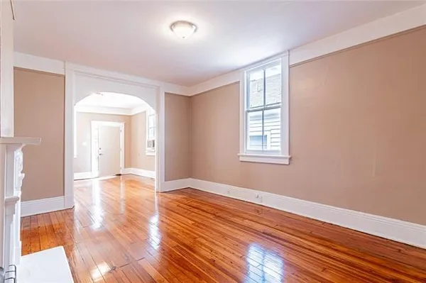 $1,400 | 3029 Banks Street, New Orleans, LA 70119