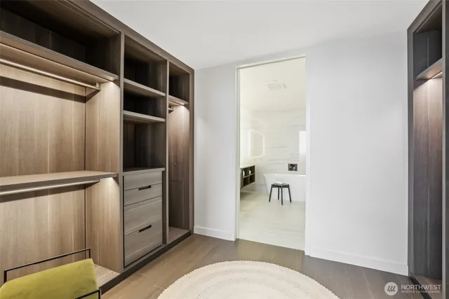 $3,250,000 | 838 Avenue Square Northeast, Unit 1403, Bellevue, WA 98004