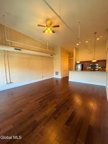 $1,531 | 275 River Street, Unit D4C, Troy, NY 12180