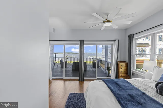 $2,190,000 | 3675 1st Avenue, Edgewater, MD 21037