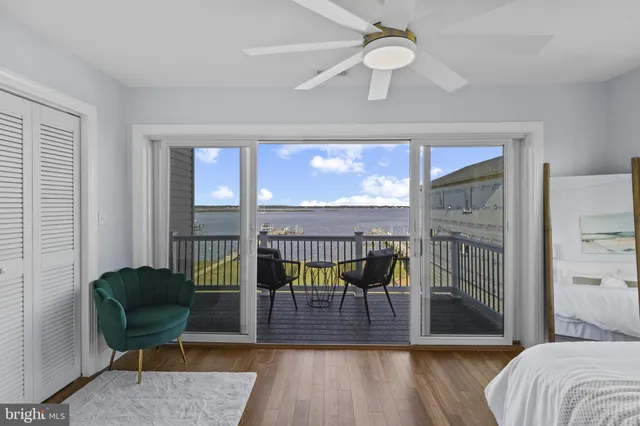 $2,190,000 | 3675 1st Avenue, Edgewater, MD 21037