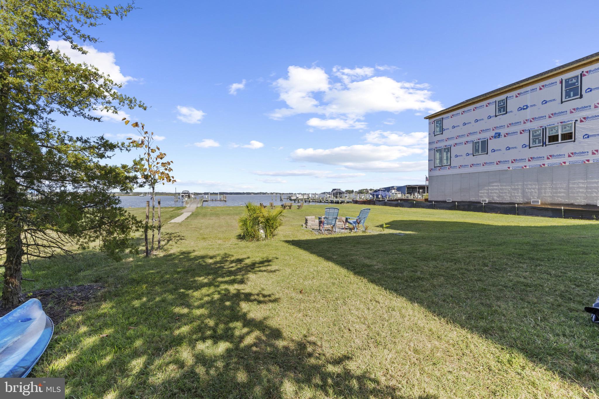 3675 1st Avenue Edgewater, MD 21037 - Photo 41 of 57 View of grassy yard featuring a water view
