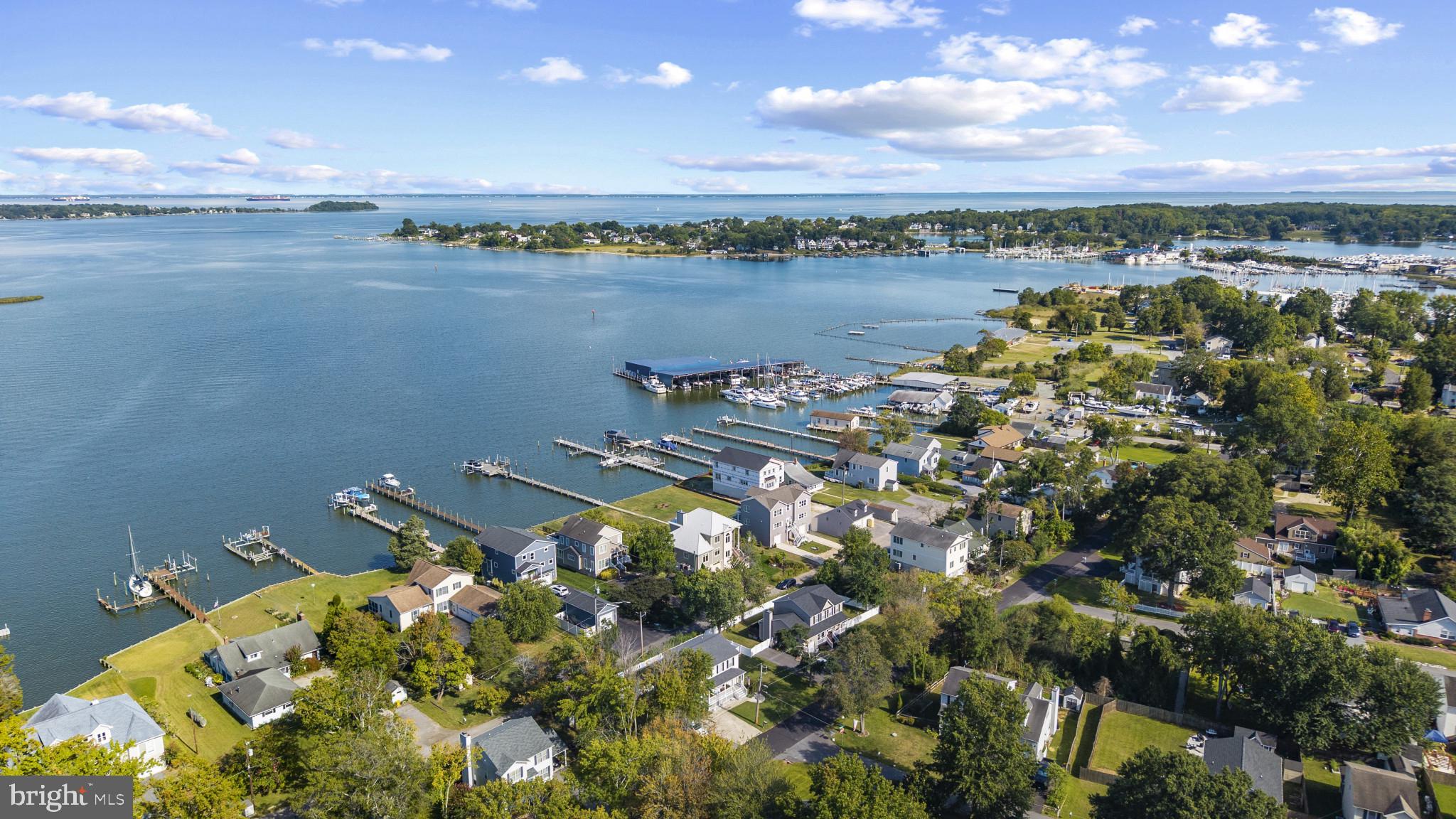 3675 1st Avenue Edgewater, MD 21037 - Photo 50 of 57 Aerial view of property and surrounding area