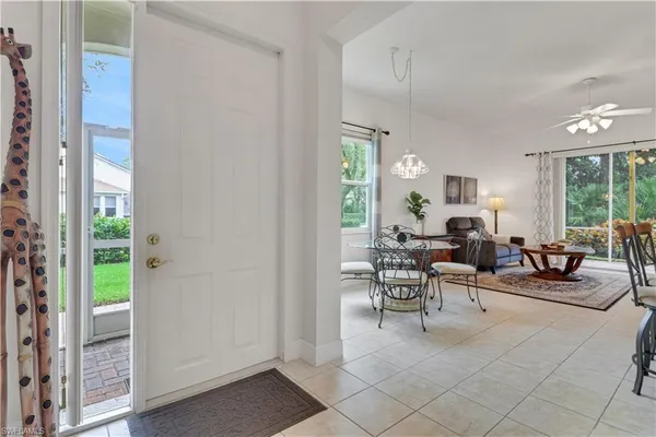 $360,000 | 994 Eastham Way, Unit V101, Naples, FL 34104