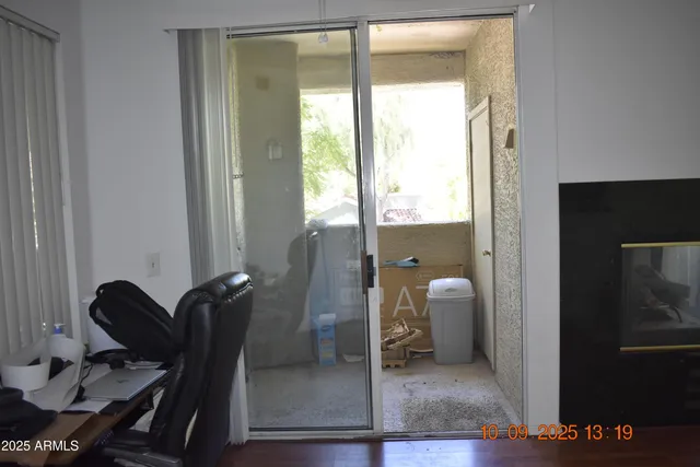 $295,000 | 2929 West Yorkshire Drive, Unit 2109, Phoenix, AZ 85027