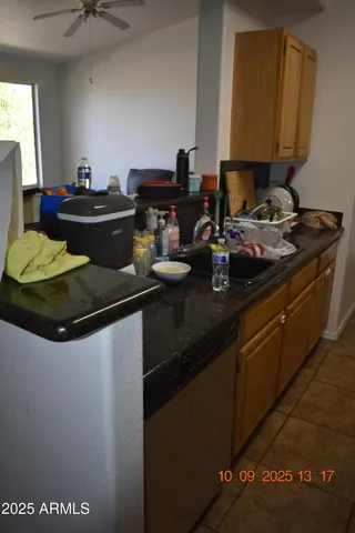 $295,000 | 2929 West Yorkshire Drive, Unit 2109, Phoenix, AZ 85027