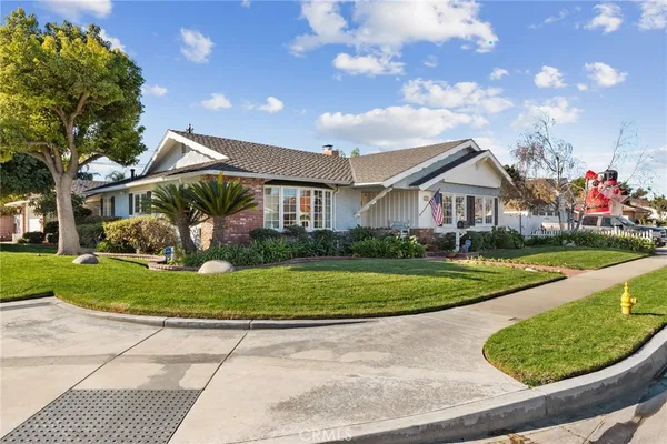 $1,175,000 | 8362 Lubec Street, Downey, CA 90240