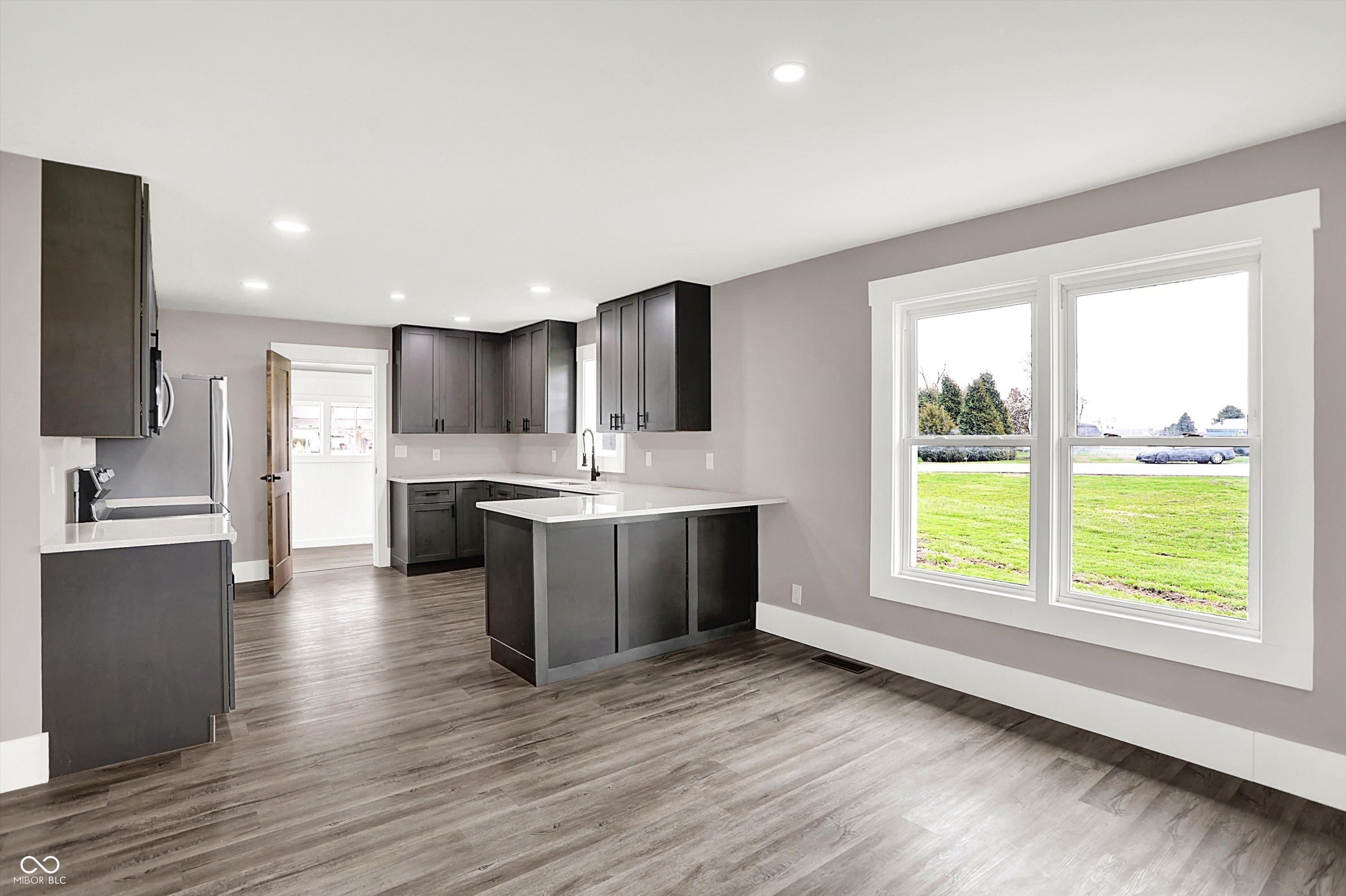 2836 North Michigan Road Shelbyville, IN 46176 - Photo 12 of 39