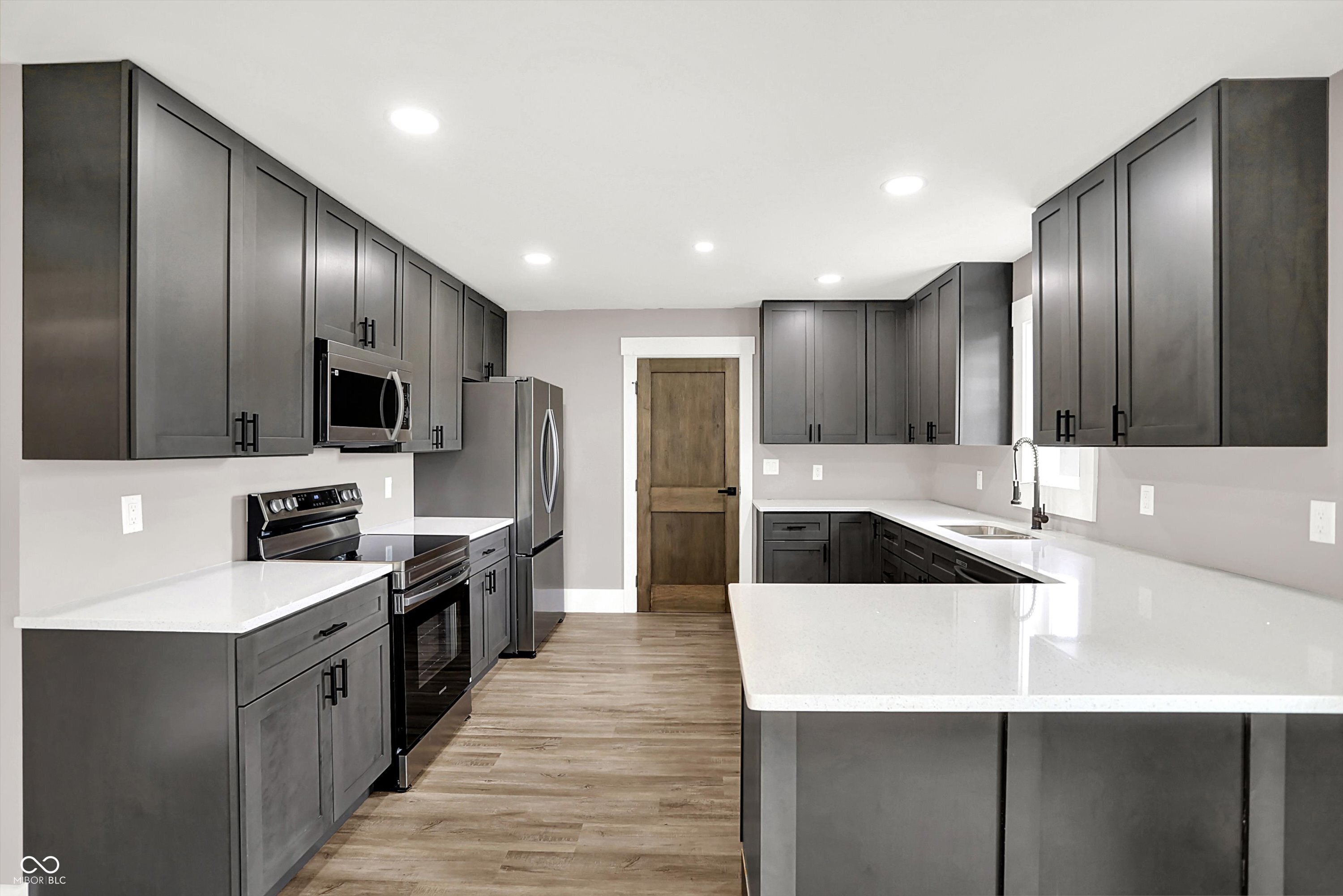 2836 North Michigan Road Shelbyville, IN 46176 - Photo 13 of 39