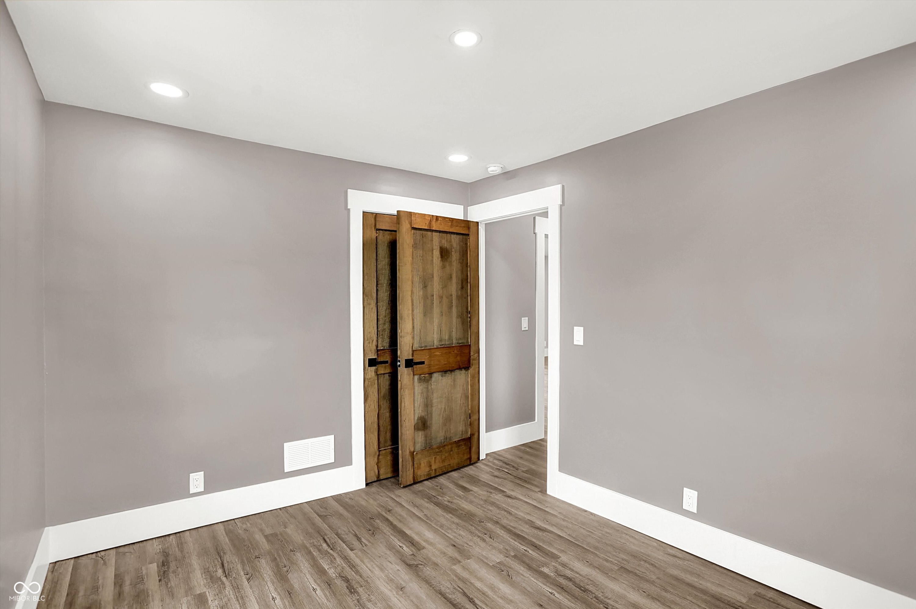 2836 North Michigan Road Shelbyville, IN 46176 - Photo 27 of 39