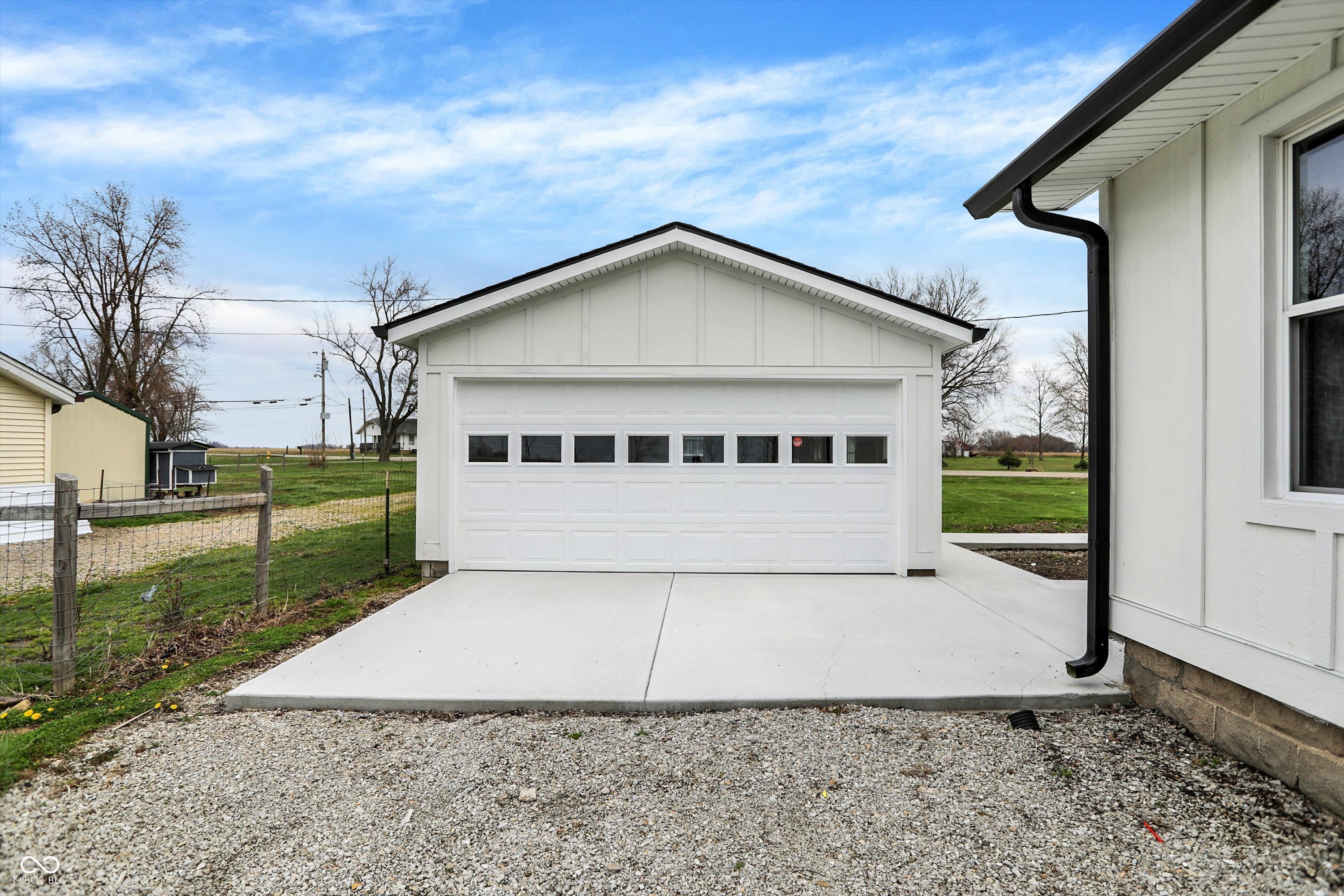 2836 North Michigan Road Shelbyville, IN 46176 - Photo 9 of 39