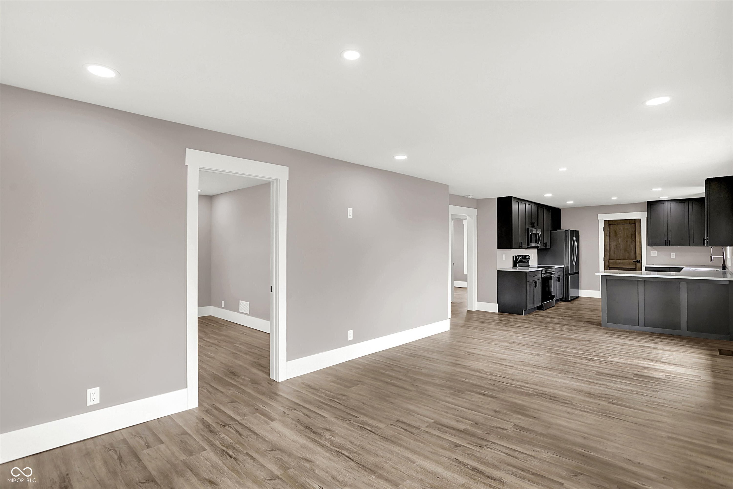 2836 North Michigan Road Shelbyville, IN 46176 - Photo 10 of 39