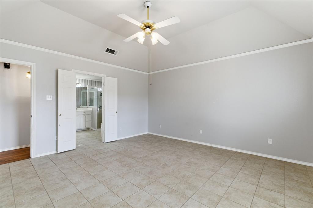 9607 Ravenswood Road Granbury, TX 76049 - Photo 24 of 39