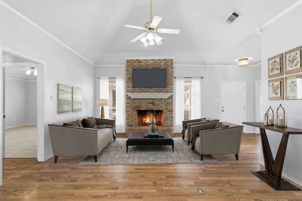 9607 Ravenswood Road Granbury, TX 76049 - Photo 7 of 39