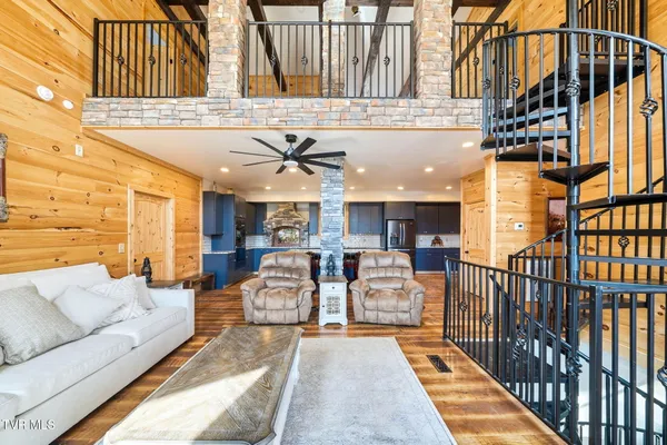 $1,449,000 | 8521 Parker Drive, Corryton, TN 37721