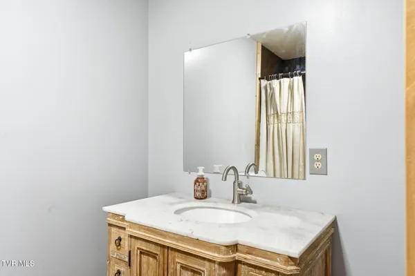 $1,449,000 | 8521 Parker Drive, Corryton, TN 37721