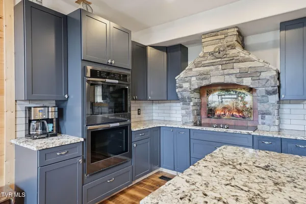 $1,449,000 | 8521 Parker Drive, Corryton, TN 37721