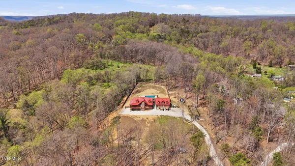 $1,449,000 | 8521 Parker Drive, Corryton, TN 37721