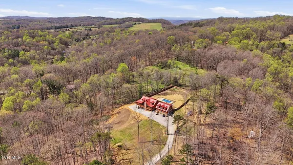 $1,449,000 | 8521 Parker Drive, Corryton, TN 37721
