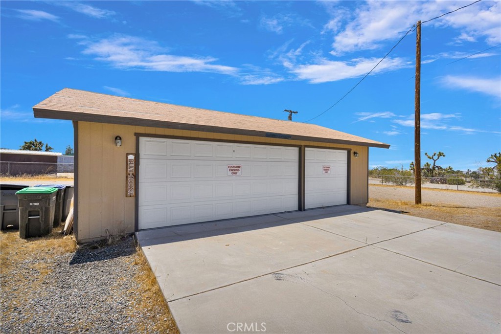 3183 Mcmillen Road Phelan, CA 92371 - Photo 7 of 64