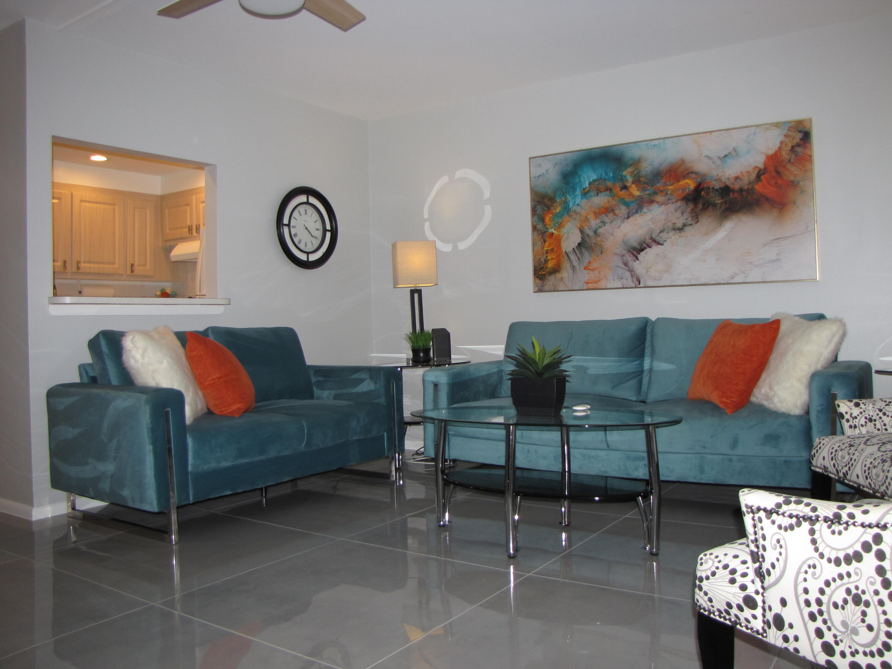 218 Fanshaw F Boca Raton, FL 33434 - Photo 5 of 25 IMG_1770