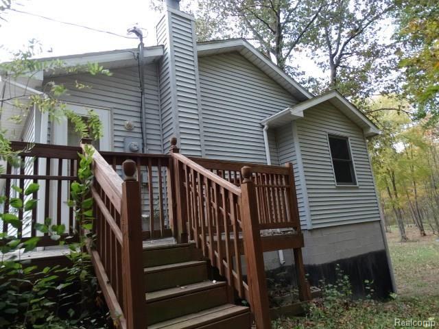 43020 Arkona Road New Boston, MI 48164 - Photo 4 of 20