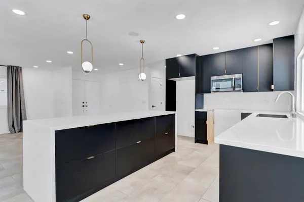 $709,900 | 3015 East San Juan Road, Palm Springs, CA 92262