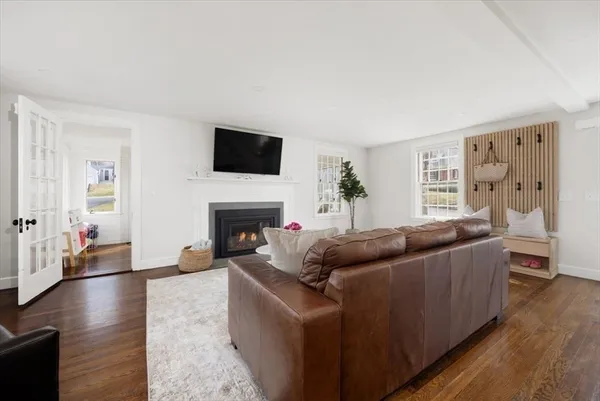 $1,195,000 | 67 Governor Long Road, Hingham, MA 02043