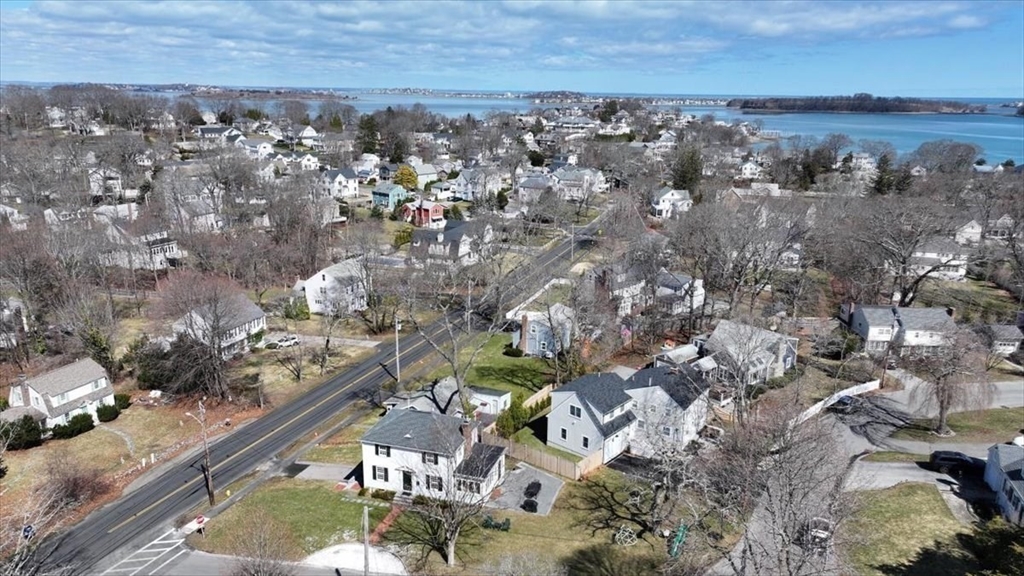 67 Governor Long Road Hingham, MA 02043 - Photo 3 of 34