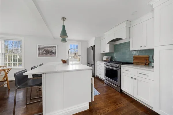 $1,195,000 | 67 Governor Long Road, Hingham, MA 02043