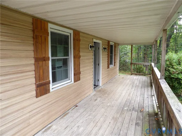 $219,900 | 133 Redbud Drive, Louisa, VA 23093