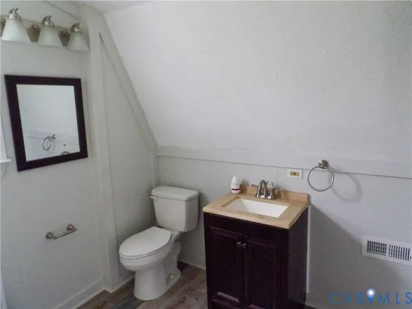 $219,900 | 133 Redbud Drive, Louisa, VA 23093