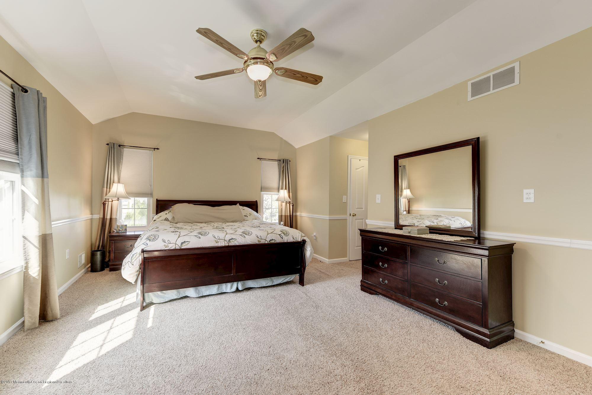 14 Cortelyou Road Jackson, NJ 08527 - Photo 26 of 43 024_14_Cortelyou_Rd_208008_271453