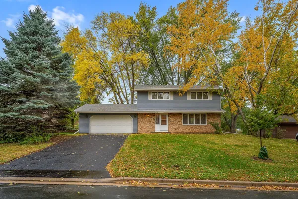 $365,000 | 11036 27th Avenue South, Burnsville, MN 55337