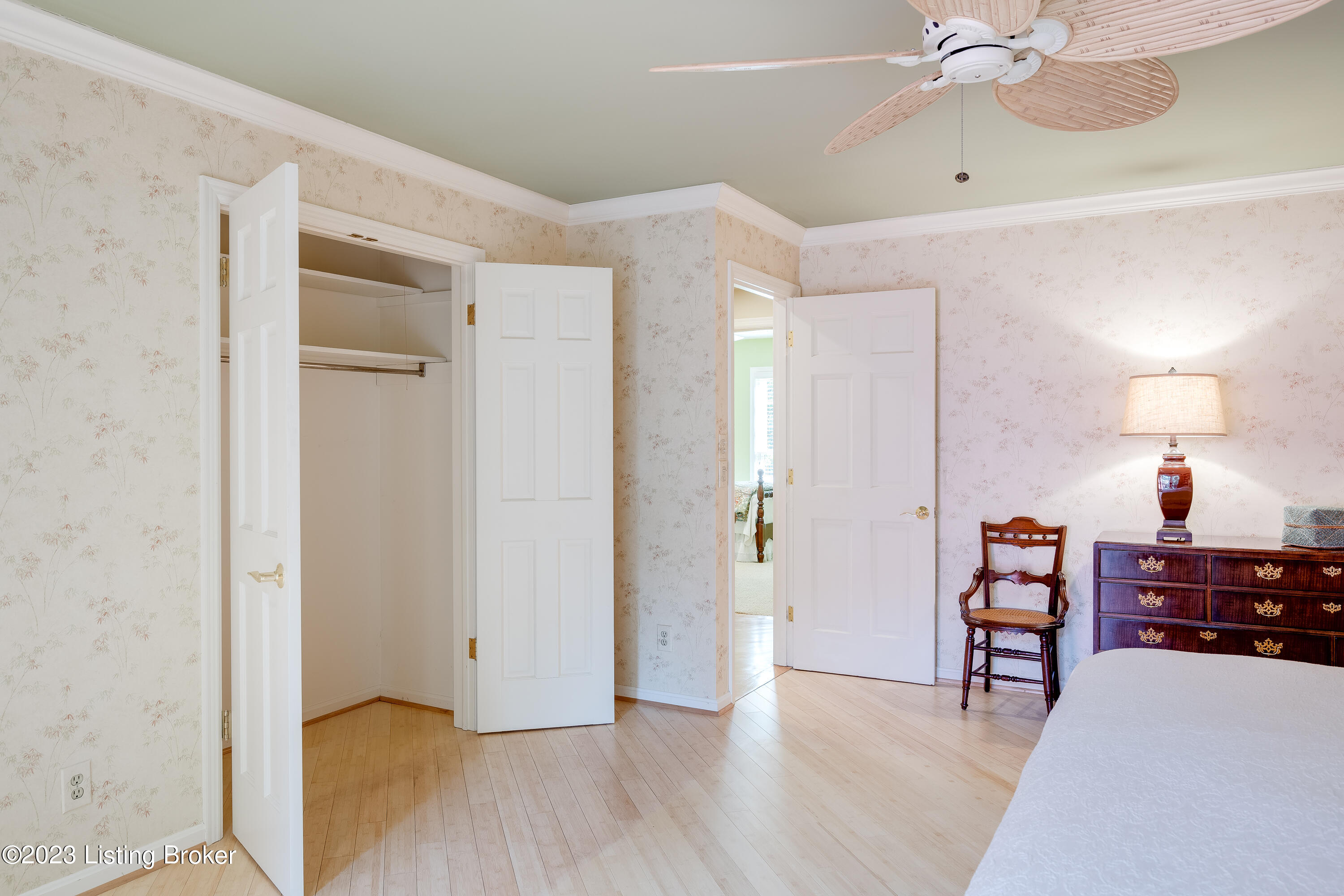 6309 Lime Road Louisville, KY 40222 - Photo 24 of 37 Double closet in the bedroom